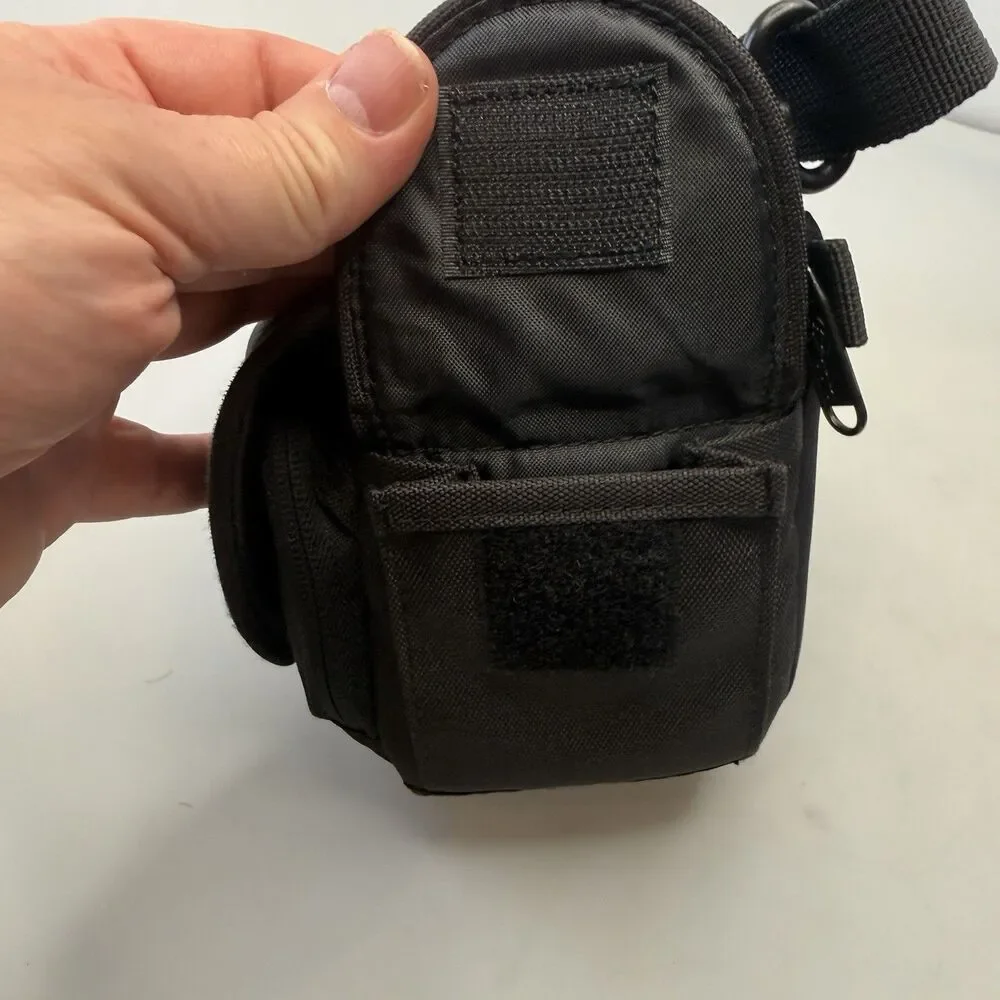 LowePro Edit 110 Protective Camera Bag Padded Carrying Case Black 8x6x4 EUC